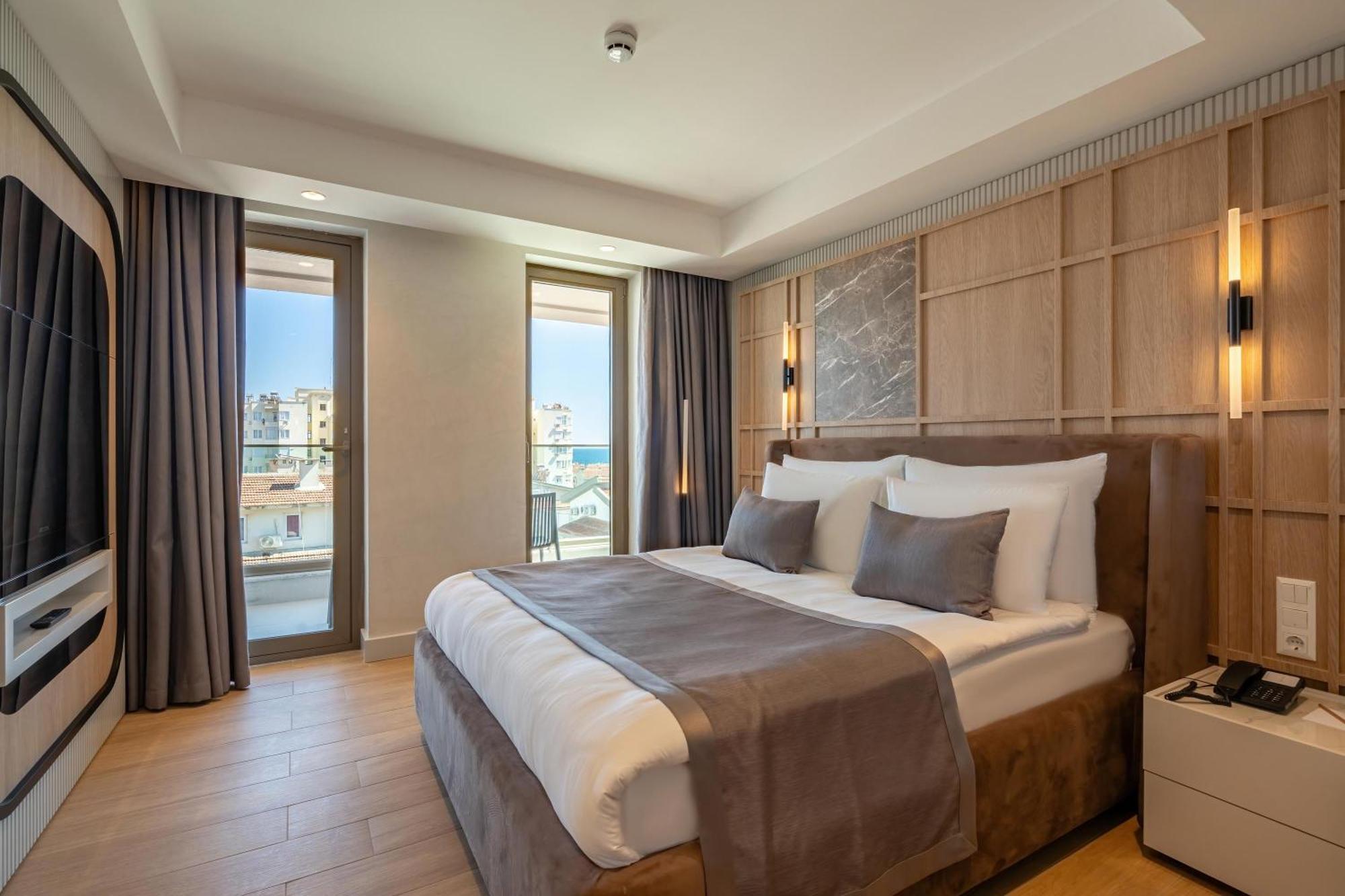 Awen Lara Hotel Antalya Exteriör bild