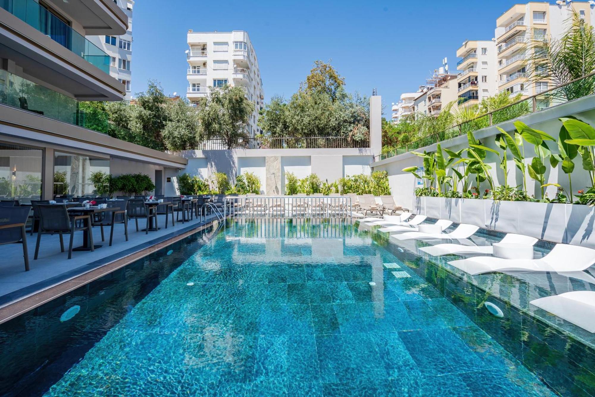 Awen Lara Hotel Antalya Exteriör bild